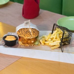 Mac Cheese Fish Burger